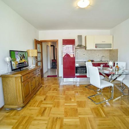 Apartment Ines 锡尼 外观 照片